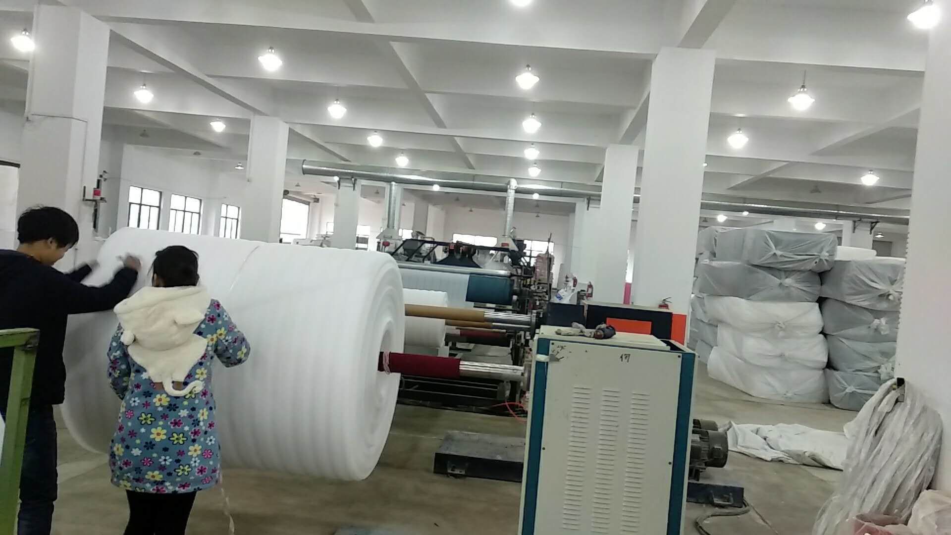 珍珠棉生產車間一角